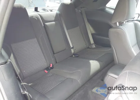 2018 Dodge Challenger Sxt z USA, uszkodzony, nr VIN 2C3CDZAG4JH116191